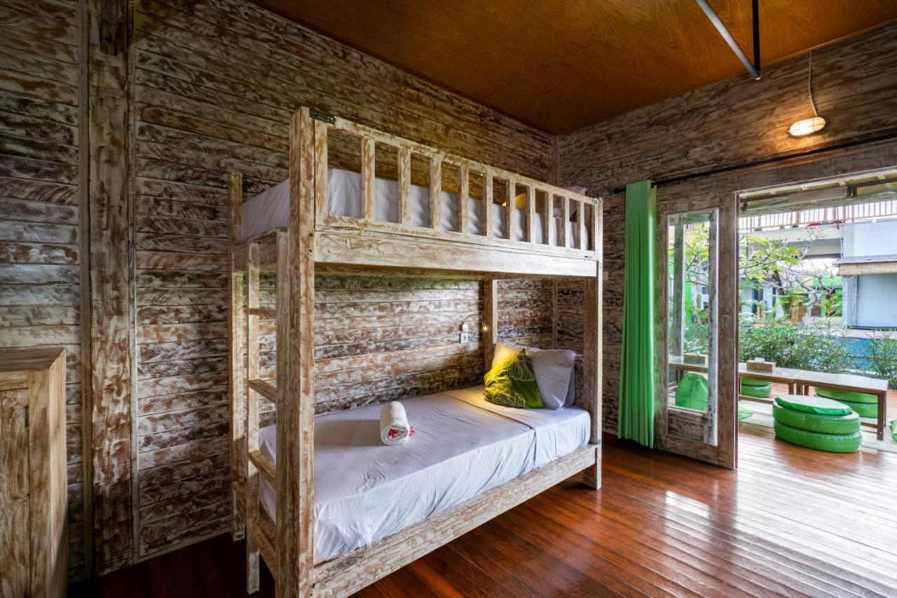 Hostel The Green Groves Lembongan Exterior foto