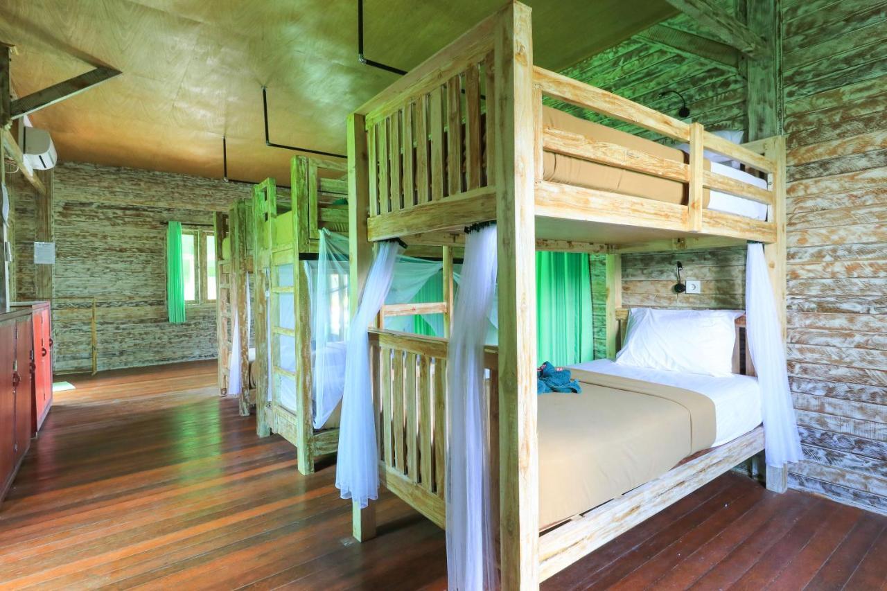 Hostel The Green Groves Lembongan Exterior foto