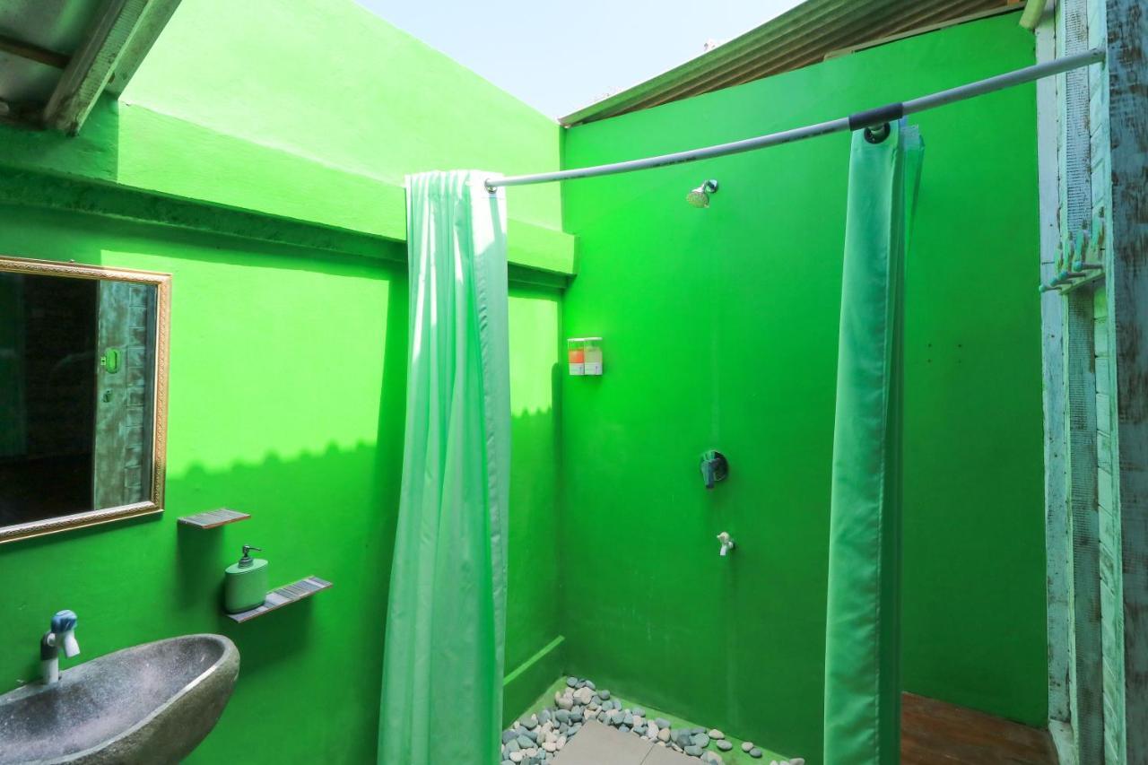 Hostel The Green Groves Lembongan Exterior foto